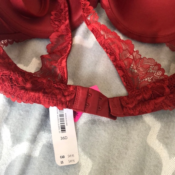 2 New Bras With Tags on! - Picture 6 of 7